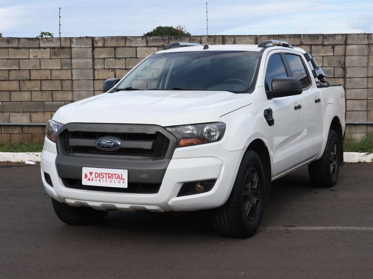 Ford Ranger XLS 2.2 4x4 CD Diesel Mec.