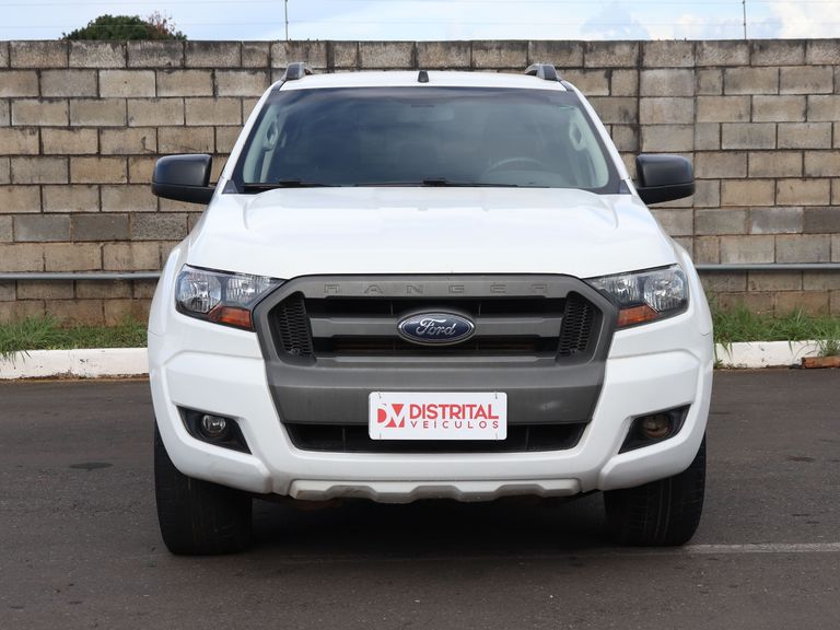 Ford Ranger XLS 2.2 4x4 CD Diesel Mec.