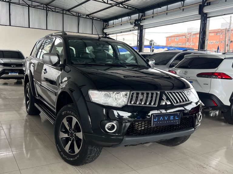 Mitsubishi Pajero DAKAR HPE 3.2 4x4 T.I Dies 5p Aut