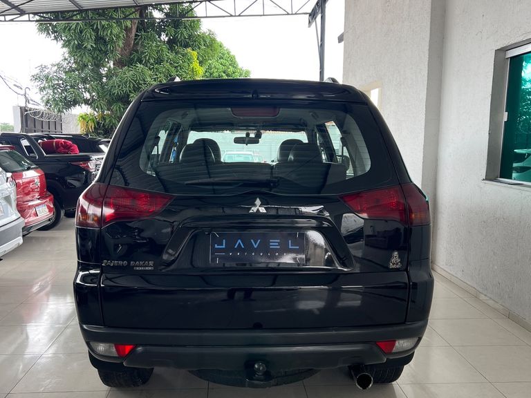 Mitsubishi Pajero DAKAR HPE 3.2 4x4 T.I Dies 5p Aut