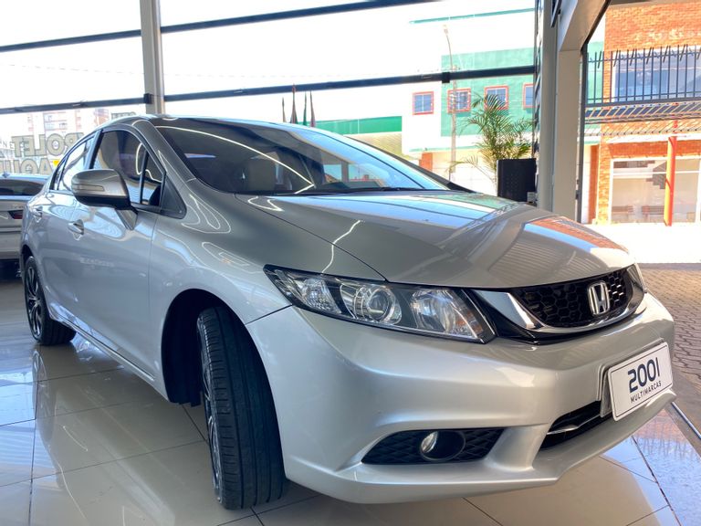 Honda Civic Sedan LXR 2.0 Flexone 16V Aut. 4p