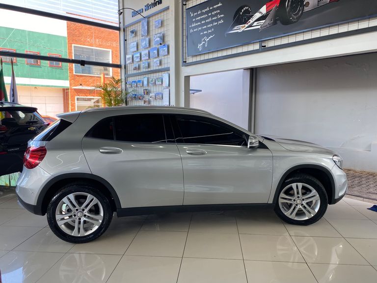 Mercedes GLA 200 Enduro 1.6 TB 16V Flex Aut.