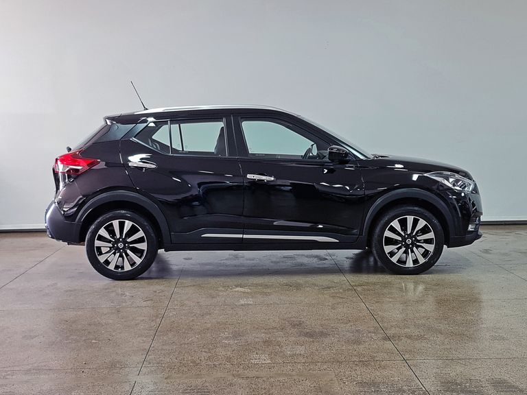Nissan KICKS SL 1.6 16V FlexStar 5p Aut.