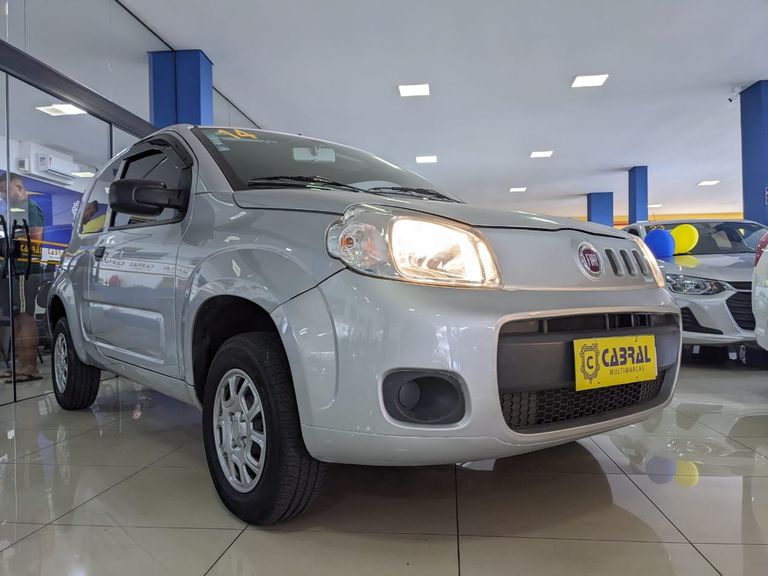 Fiat UNO VIVACE Celeb. 1.0 EVO F. Flex 8V 3p