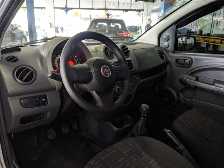 Fiat UNO VIVACE Celeb. 1.0 EVO F. Flex 8V 3p