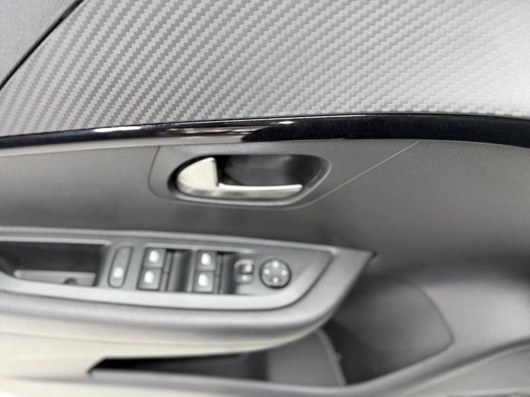 Peugeot 208 Style 1.0 Flex 6V 5p Mec.