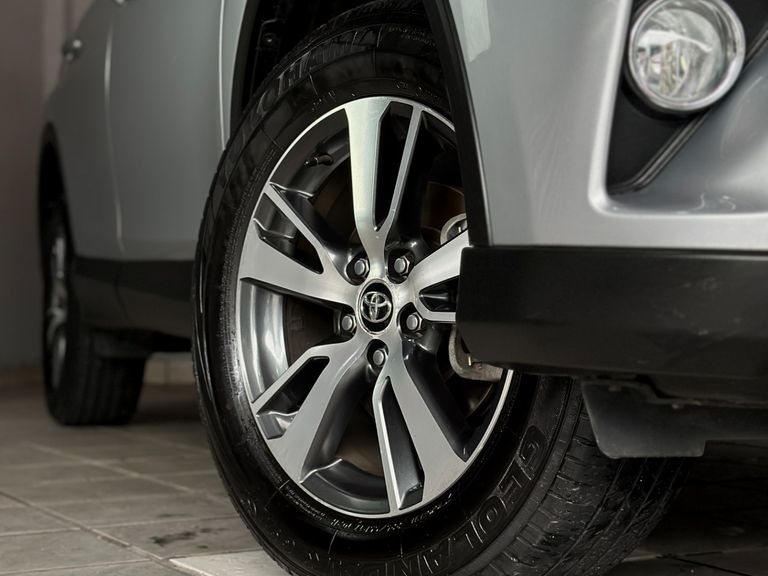 Toyota RAV4 2.0 4x2 16V Aut.
