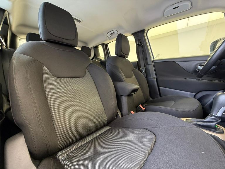 Jeep Renegade Sport 1.8 4x2 Flex 16V Aut.