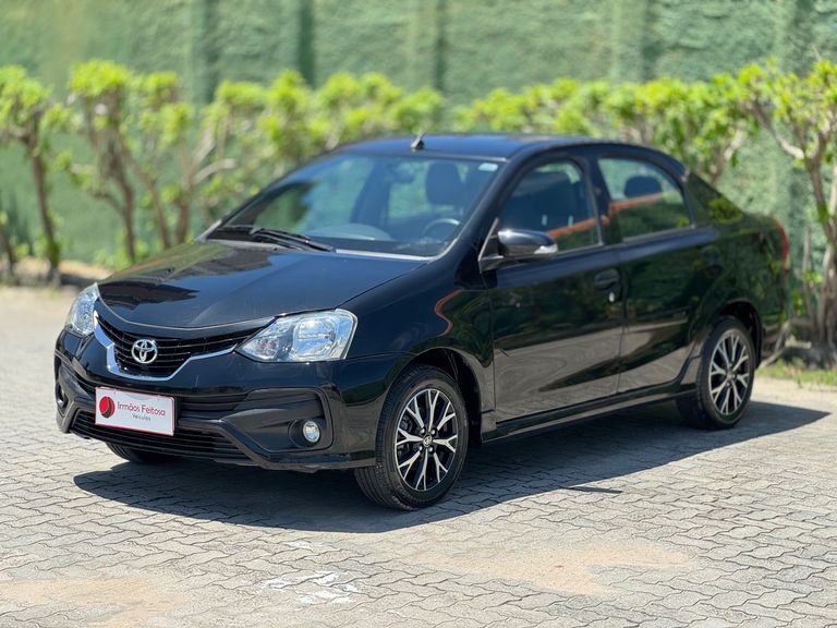 Toyota ETIOS PLATINUM Sed. 1.5 Flex 16V 4p Aut.