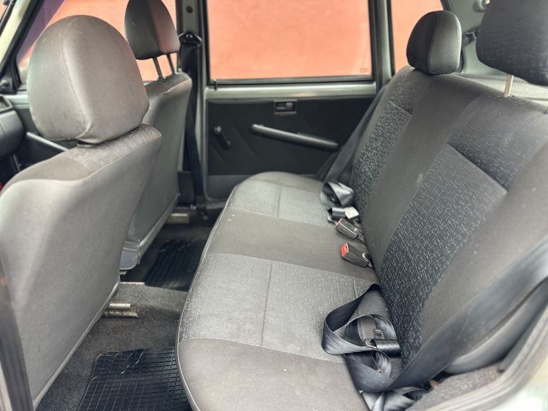 Fiat Uno Mille Celeb. WAY ECON. 1.0 F.Flex 4p