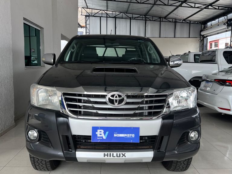 Toyota Hilux CD SRV D4-D 4x4 3.0  TDI Dies