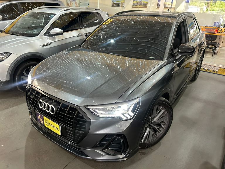 Audi Q3 SPB Perf. Black 2.0 TFSI Tipt. Quat.