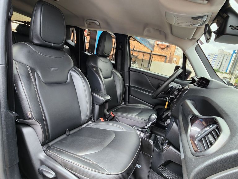 Jeep Renegade Long. T270 1.3 TB 4x2 Flex Aut.