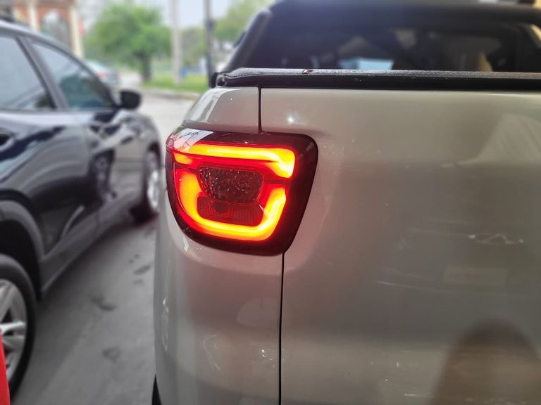 Fiat Toro Freedom 1.8 16V Flex Aut.