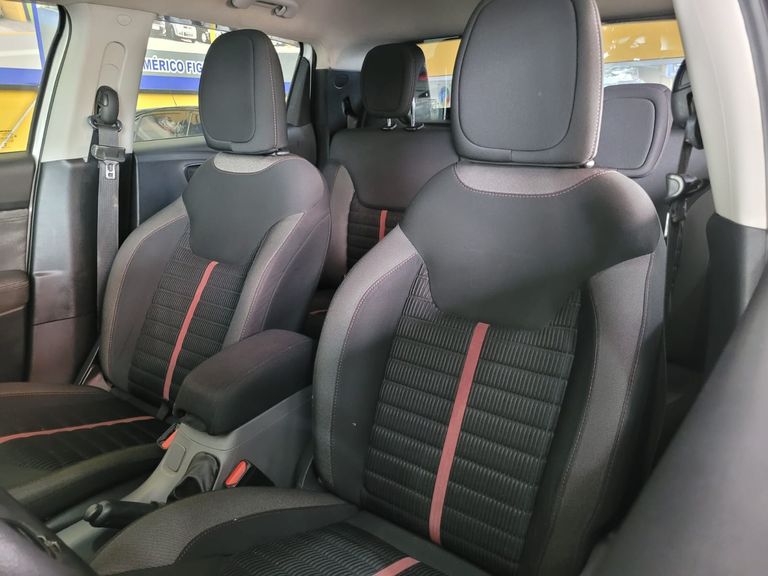 Fiat Toro Freedom 1.8 16V Flex Aut.