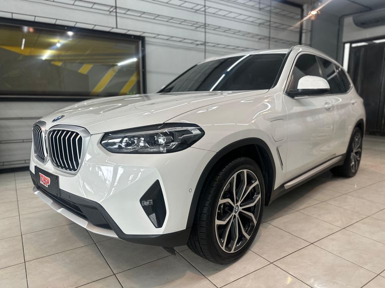 BMW X3 XDRIVE 30e X-Line Turbo Híbrido Aut.