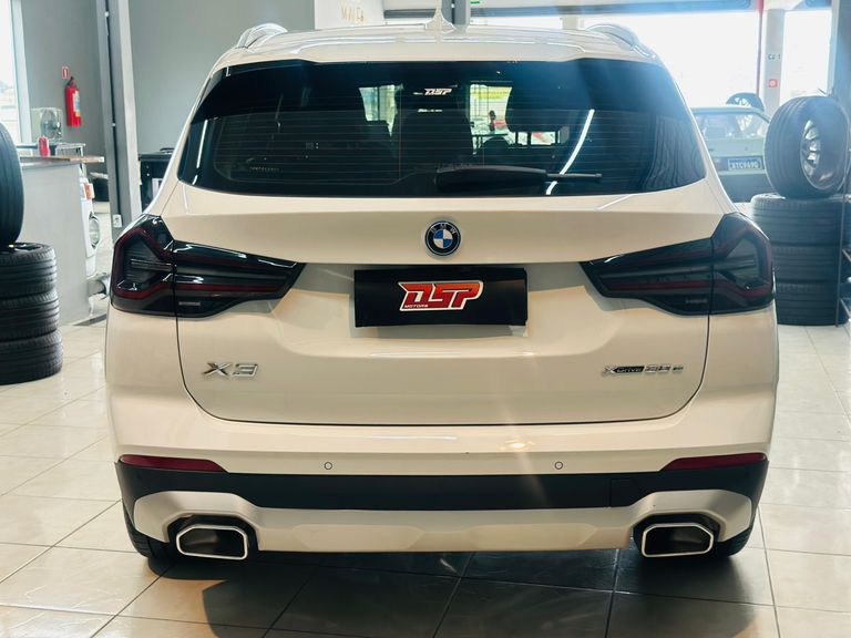 BMW X3 XDRIVE 30e X-Line Turbo Híbrido Aut.