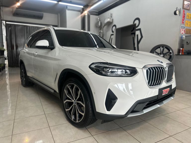 BMW X3 XDRIVE 30e X-Line Turbo Híbrido Aut.