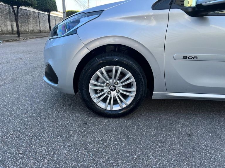 Peugeot 208 Active 1.2 Flex 12V 5p Mec.
