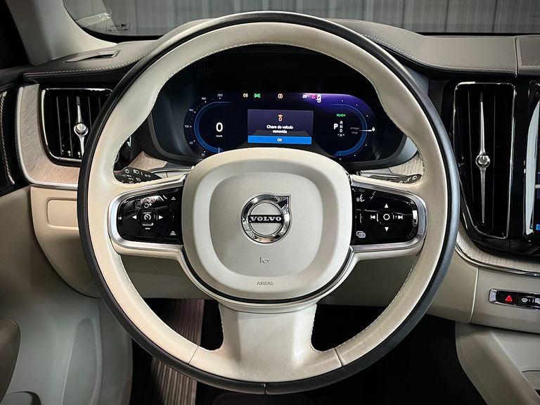 Volvo XC 60 T-8 Ultimate 2.0 AWD (Híbrido)
