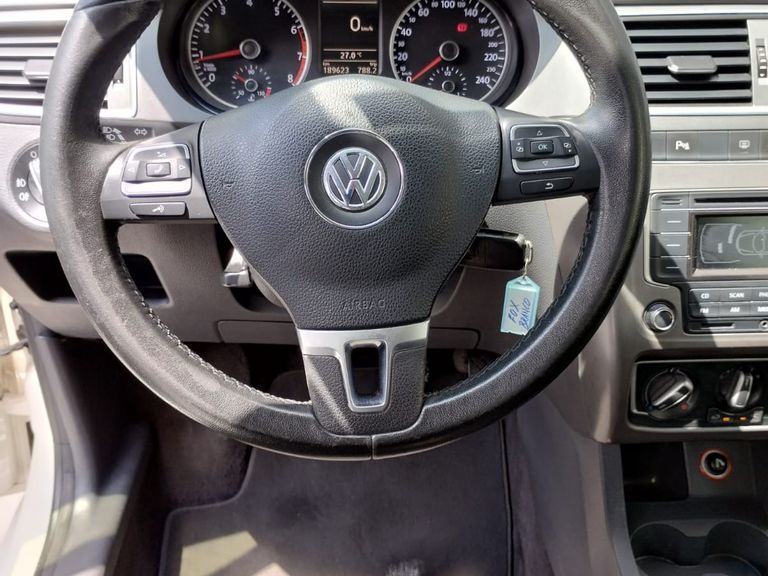 VolksWagen Fox Comfortline 1.6 Flex 8V 5p