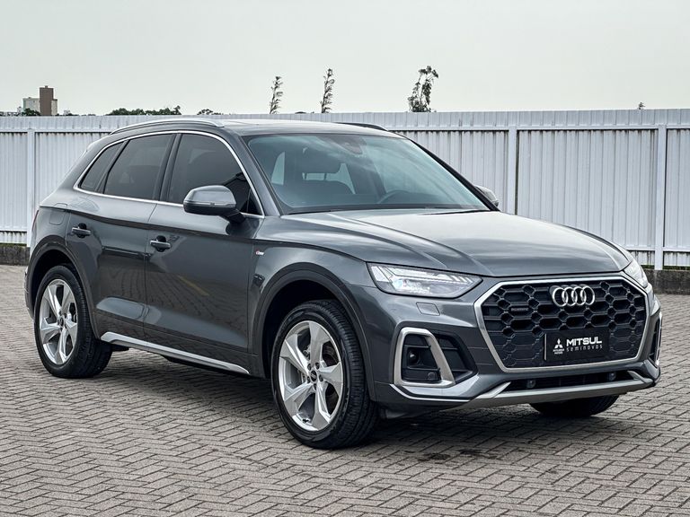 Audi Q5 S-Line 2.0 TFSI Quattro S-tronic