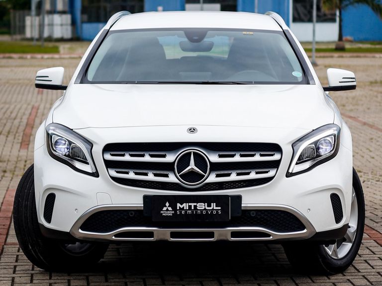 Mercedes GLA 200 Advance 1.6/1.6 TB 16V Flex Aut.