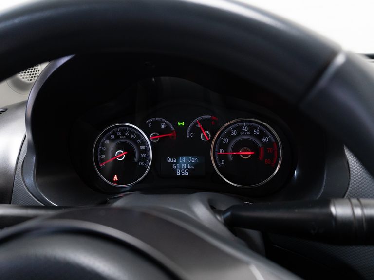 Fiat Grand Siena ATTRACTIVE 1.0 Flex 8V 4p