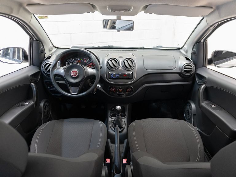 Fiat Grand Siena ATTRACTIVE 1.0 Flex 8V 4p