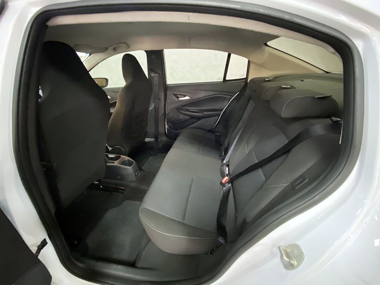 Chevrolet ONIX SEDAN Plus LT 1.0 12V Flex 4p Mec.