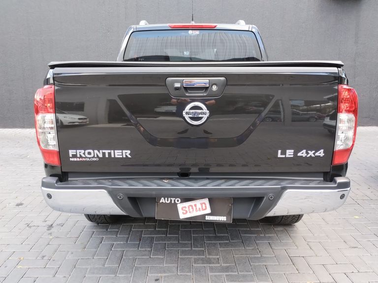 Nissan Frontier LE CD 4x4 2.3 Bi-TB Diesel Aut.