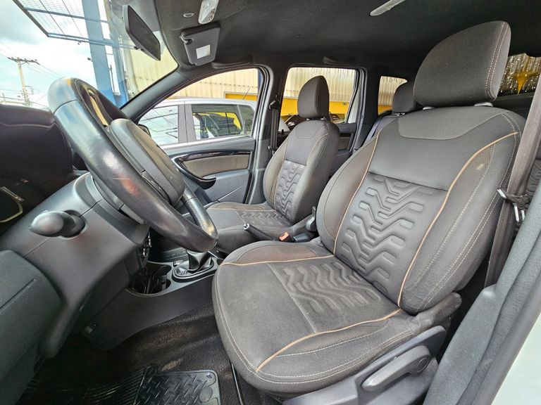 Renault DUSTER Dynamique 1.6 Flex 16V Aut.
