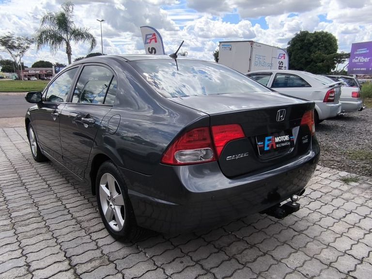 Honda Civic Sedan LXS 1.8/1.8 Flex 16V Mec. 4p