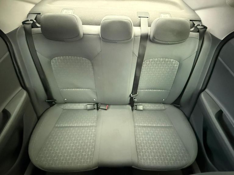 Hyundai HB20S Comfort Plus 1.0 Flex 12V Mec.