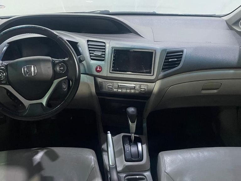 Honda Civic Sedan EXS 1.8/1.8 Flex 16V Aut. 4p