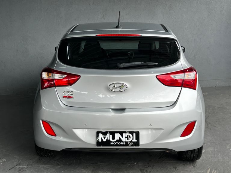 Hyundai i30 1.8 16V Aut. 5p