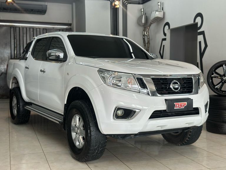 Nissan Frontier SE CD 4x4 2.3 Bi-TB Diesel Aut.