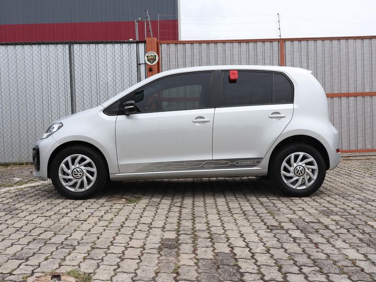 VolksWagen up! Connect 1.0 TSI Total Flex 12V 5p