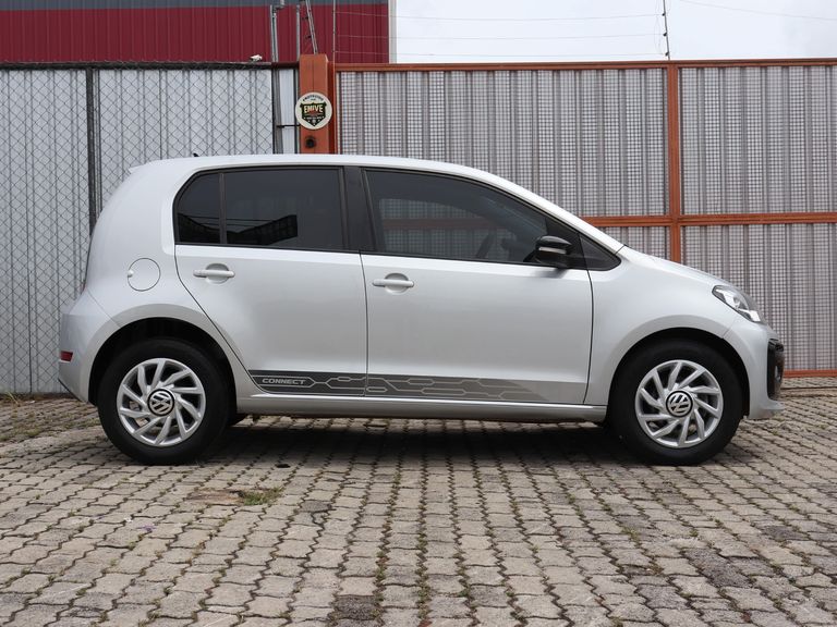 VolksWagen up! Connect 1.0 TSI Total Flex 12V 5p