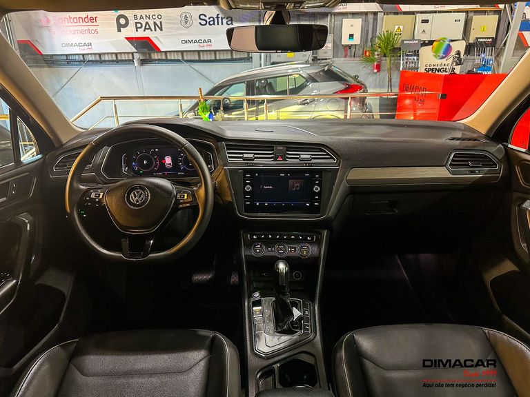 VolksWagen TIGUAN Allspac Comf 250 TSI 1.4 Flex