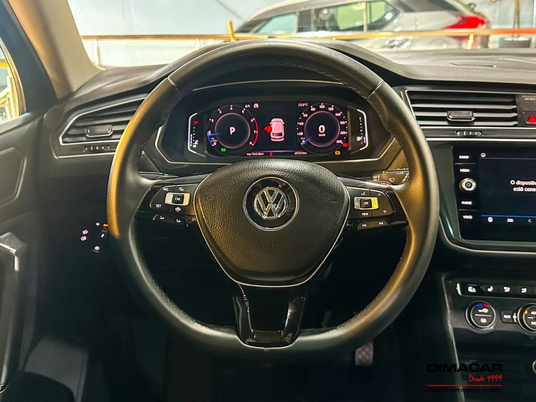 VolksWagen TIGUAN Allspac Comf 250 TSI 1.4 Flex