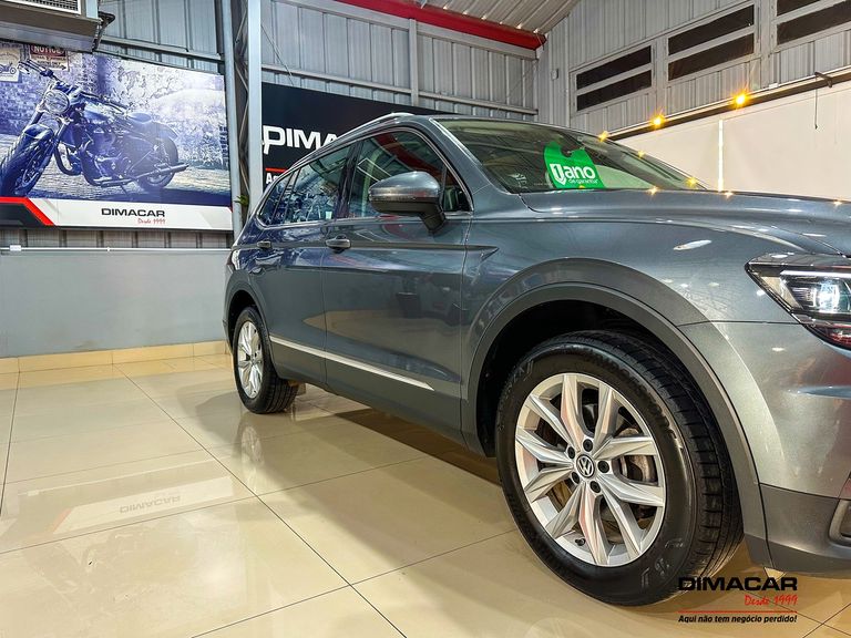 VolksWagen TIGUAN Allspac Comf 250 TSI 1.4 Flex