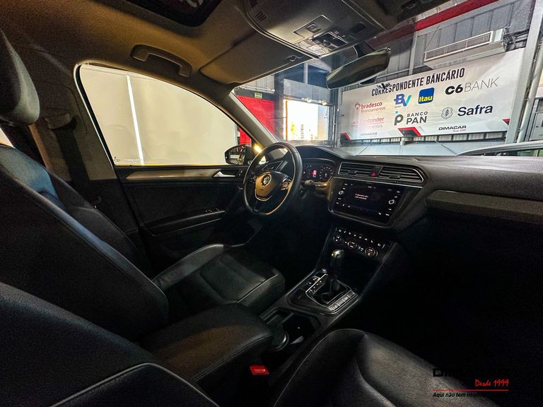 VolksWagen TIGUAN Allspac Comf 250 TSI 1.4 Flex