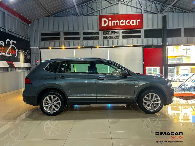VolksWagen TIGUAN Allspac Comf 250 TSI 1.4 Flex