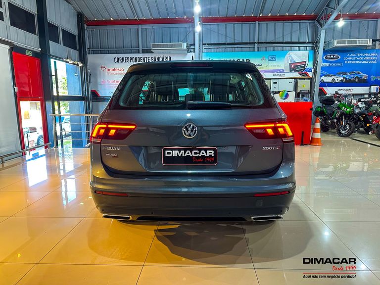 VolksWagen TIGUAN Allspac Comf 250 TSI 1.4 Flex