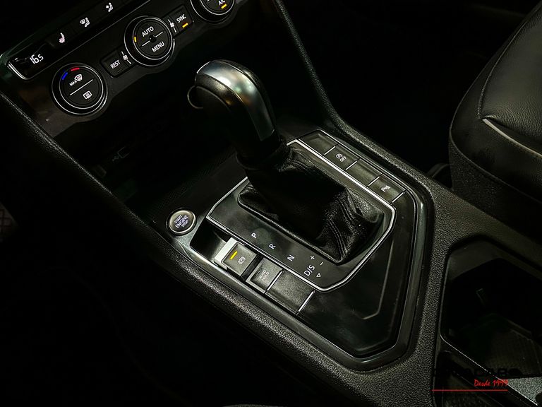 VolksWagen TIGUAN Allspac Comf 250 TSI 1.4 Flex
