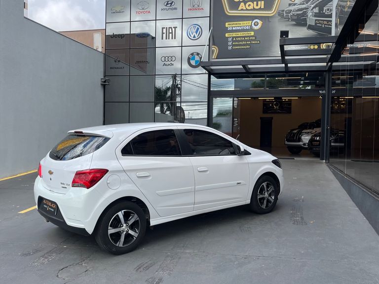 Chevrolet ONIX HATCH LTZ 1.4 8V FlexPower 5p Aut.