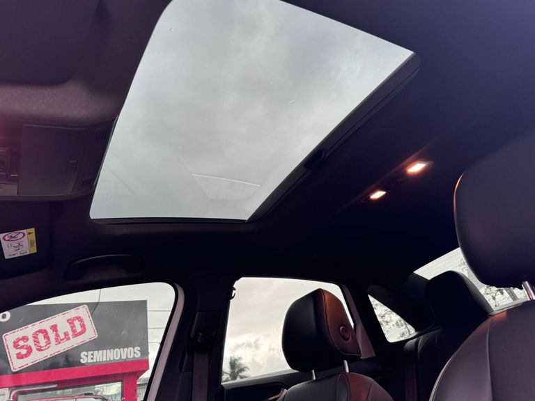 VolksWagen JETTA R-Line 250 TSI 1.4 Flex 16V Aut.