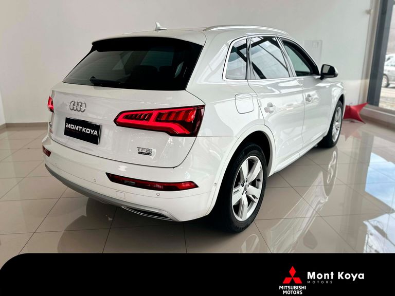 Audi Q5 Ambiente 2.0 TFSI Quattro S tronic