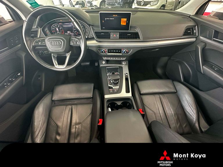 Audi Q5 Ambiente 2.0 TFSI Quattro S tronic